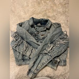 VINTAGE DENIM FRINGE JACKET
